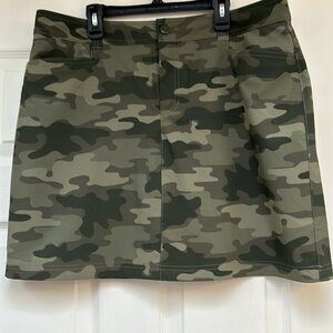 Eddie Bauer Adventurer 2.0 Camo Skort-Size 12